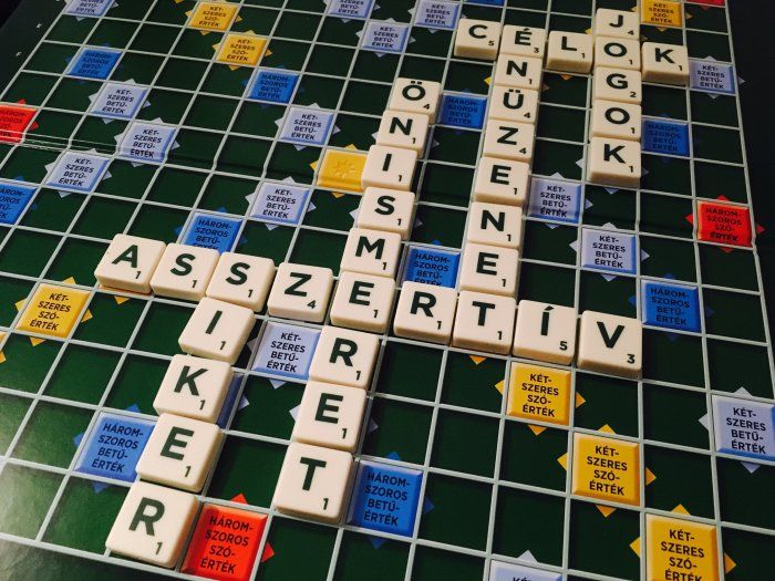 blog3_asszertivitas-700x525 Asszertív vezetőfejlesztés